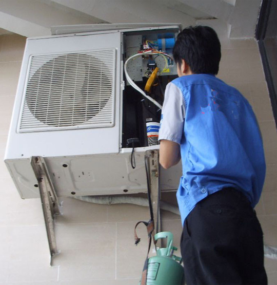 白朗空调开机无反应维修